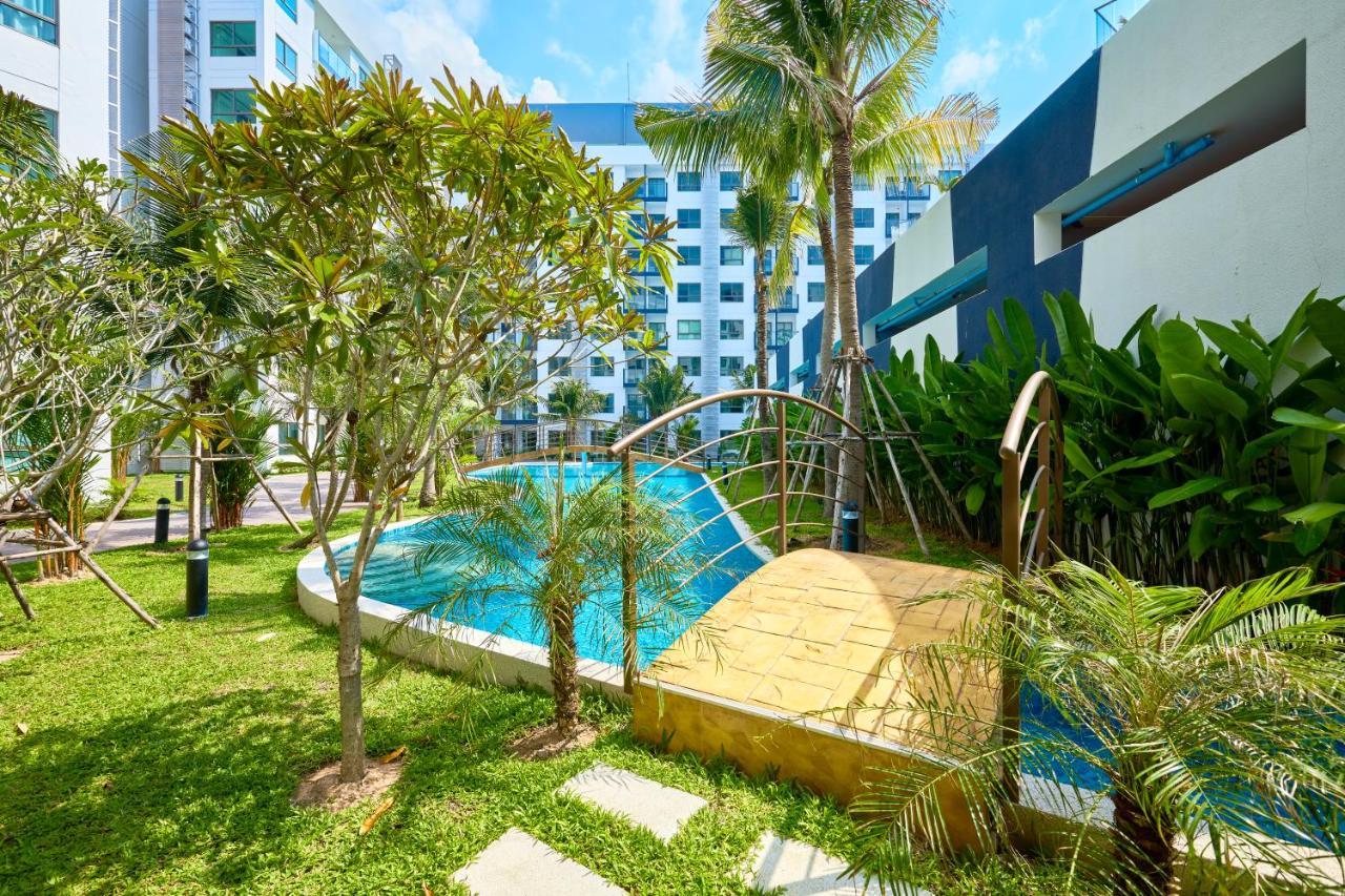Arcadia Beach Resort Bytech Pattaya Luaran gambar
