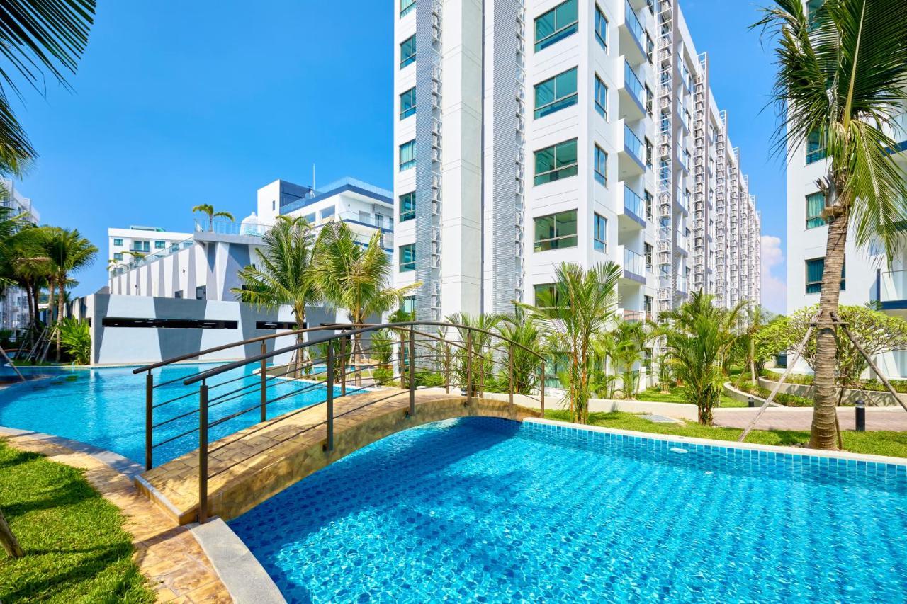 Arcadia Beach Resort Bytech Pattaya Luaran gambar