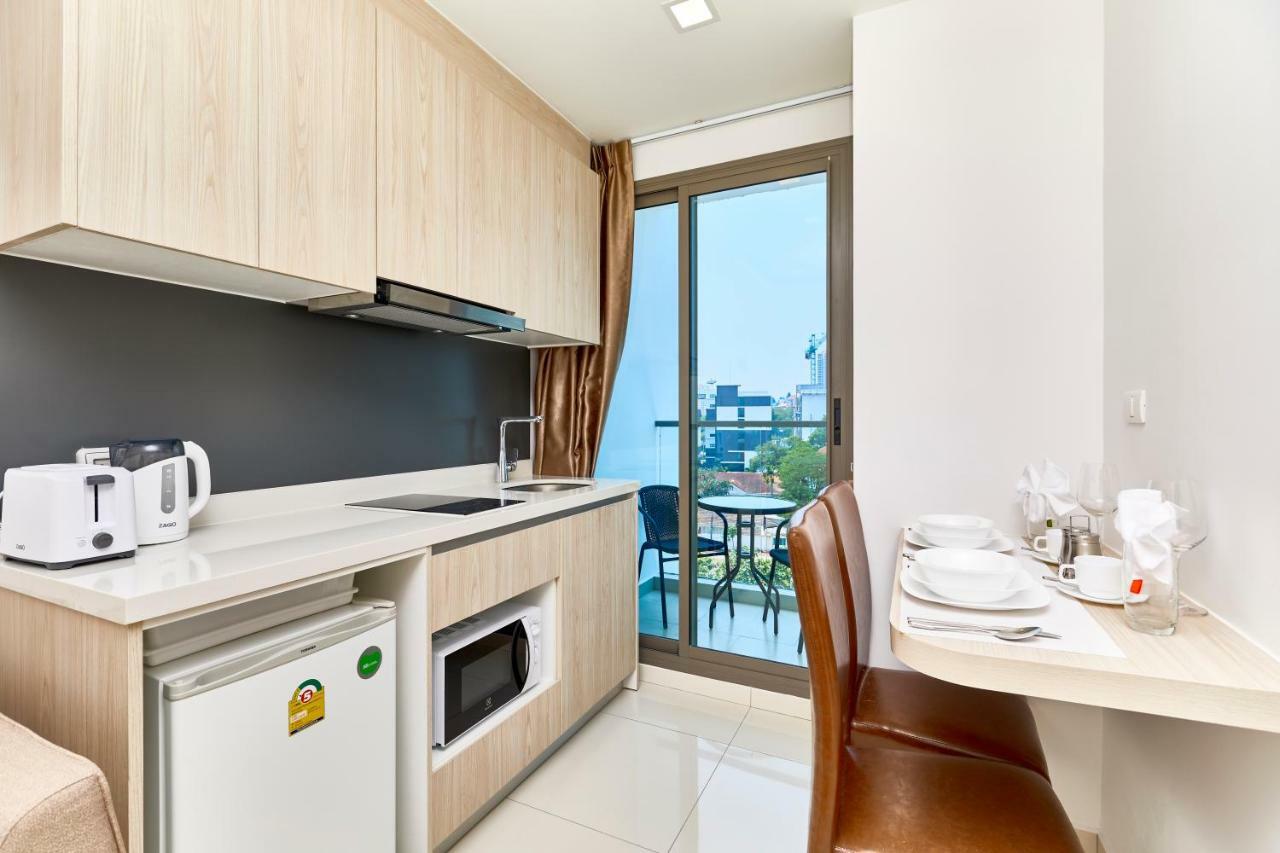 Arcadia Beach Resort Bytech Pattaya Luaran gambar